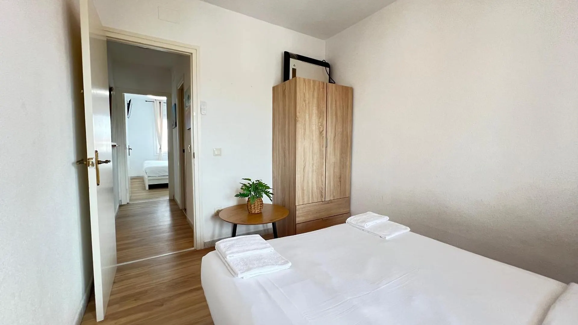 Apartamento Gran Lago Con Vistas Al Canal 엠푸리아브라바 0*,  스페인