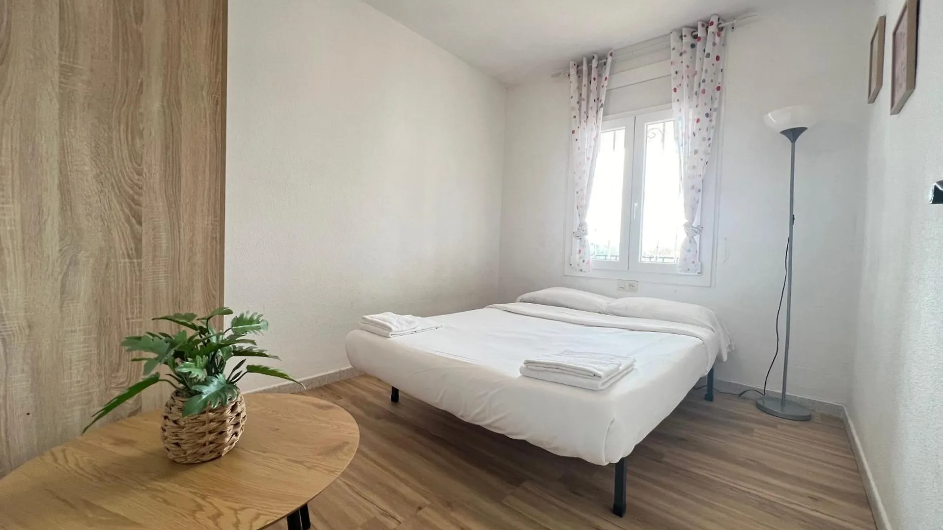 아파트 Apartamento Gran Lago Con Vistas Al Canal 엠푸리아브라바