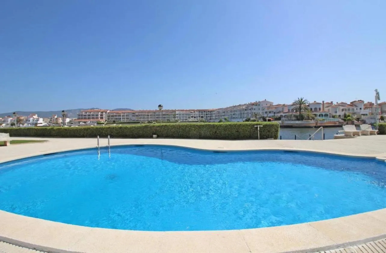 아파트 Apartamento Gran Lago Con Vistas Al Canal 엠푸리아브라바