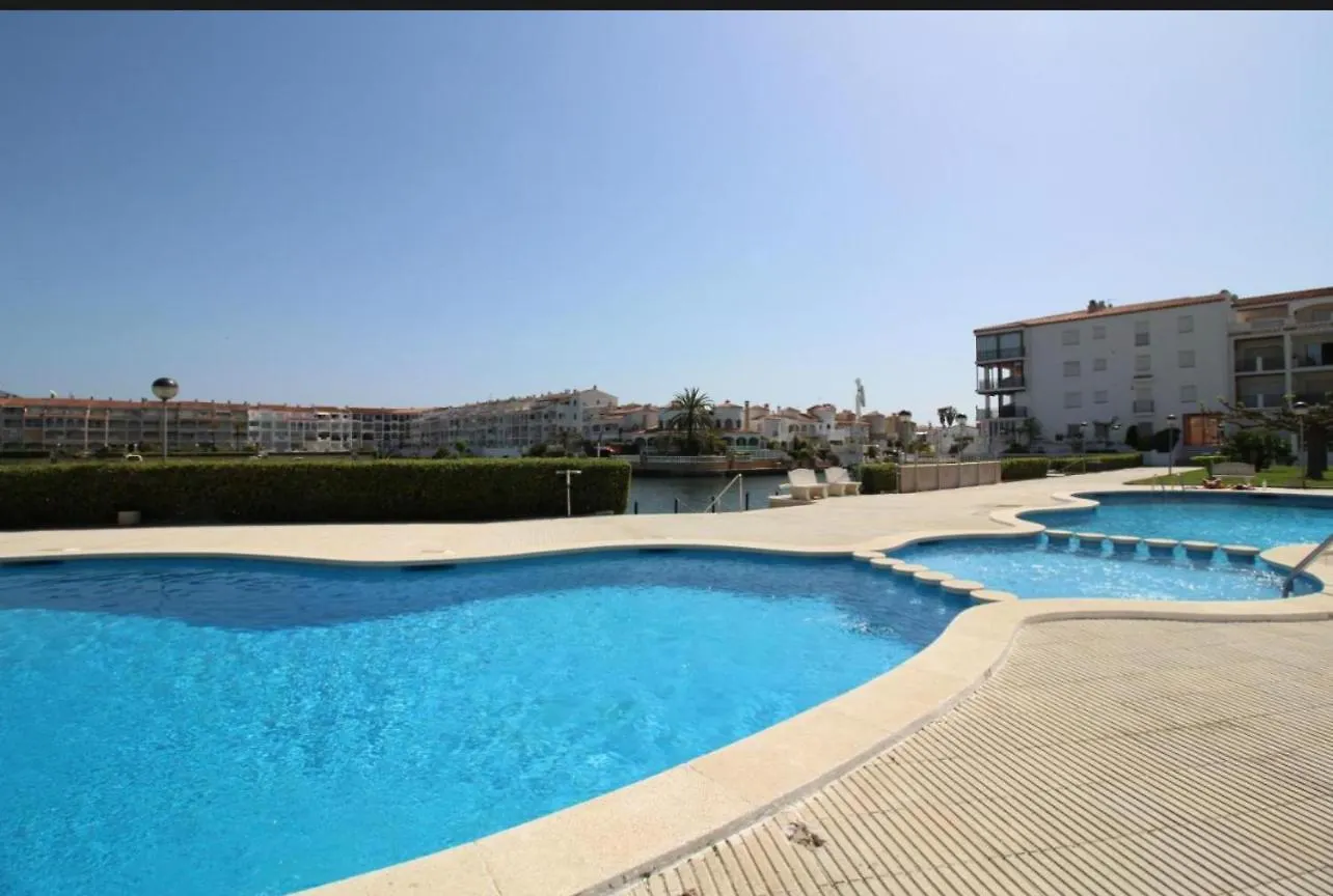 아파트 Apartamento Gran Lago Con Vistas Al Canal 엠푸리아브라바