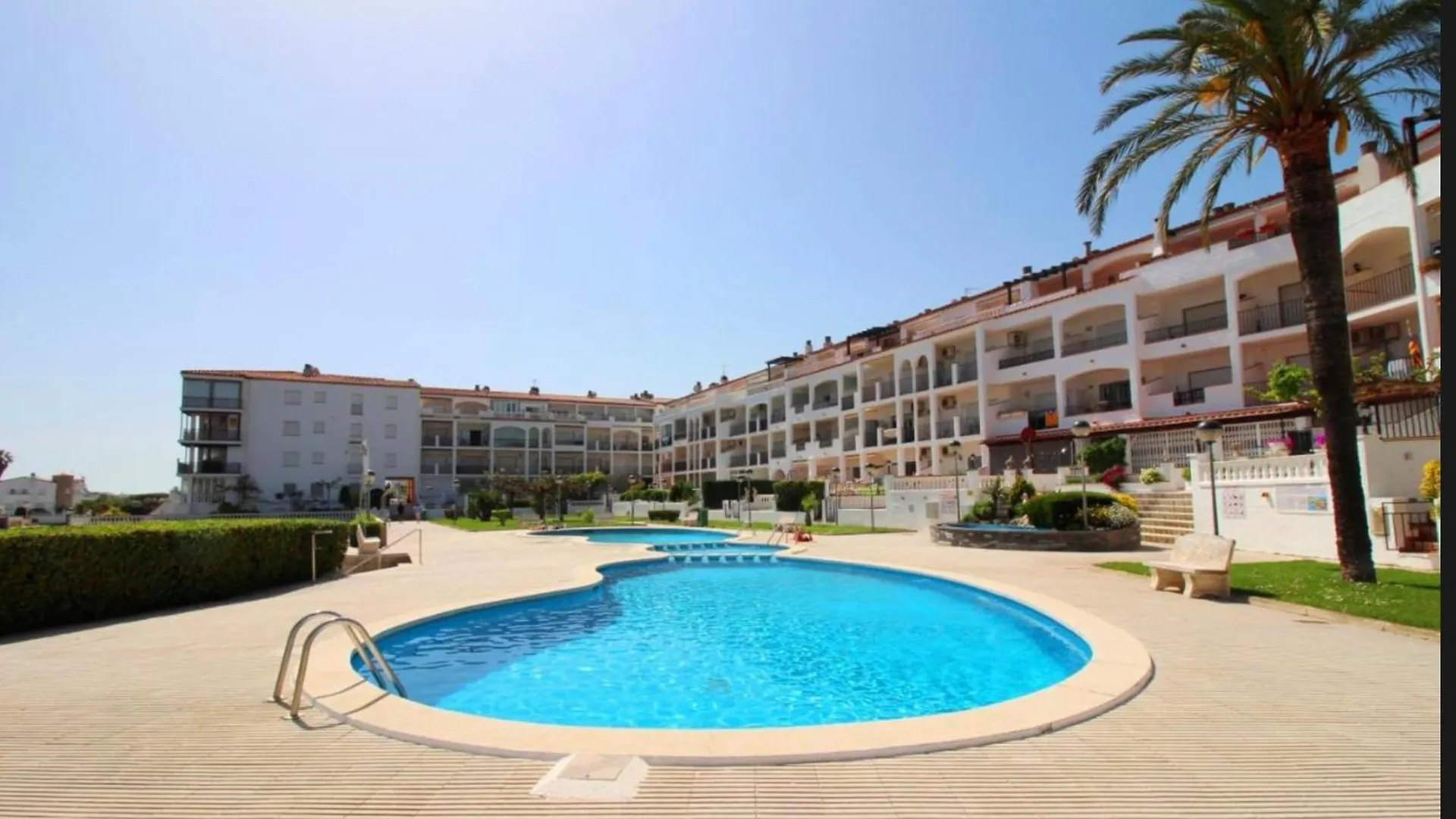 Apartamento Gran Lago Con Vistas Al Canal 엠푸리아브라바 0*,